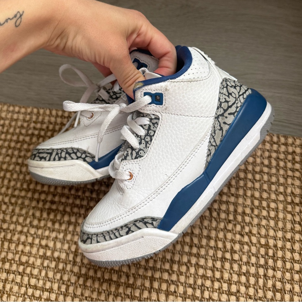 Jordan 3 retro sneakers Washington wizards